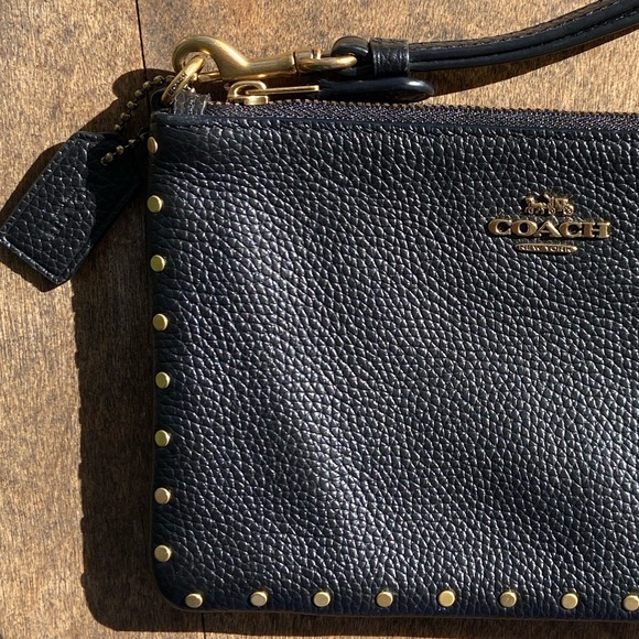 COACH Black Pebble Leather Wristlet With Rivets - Picture 3 of 10